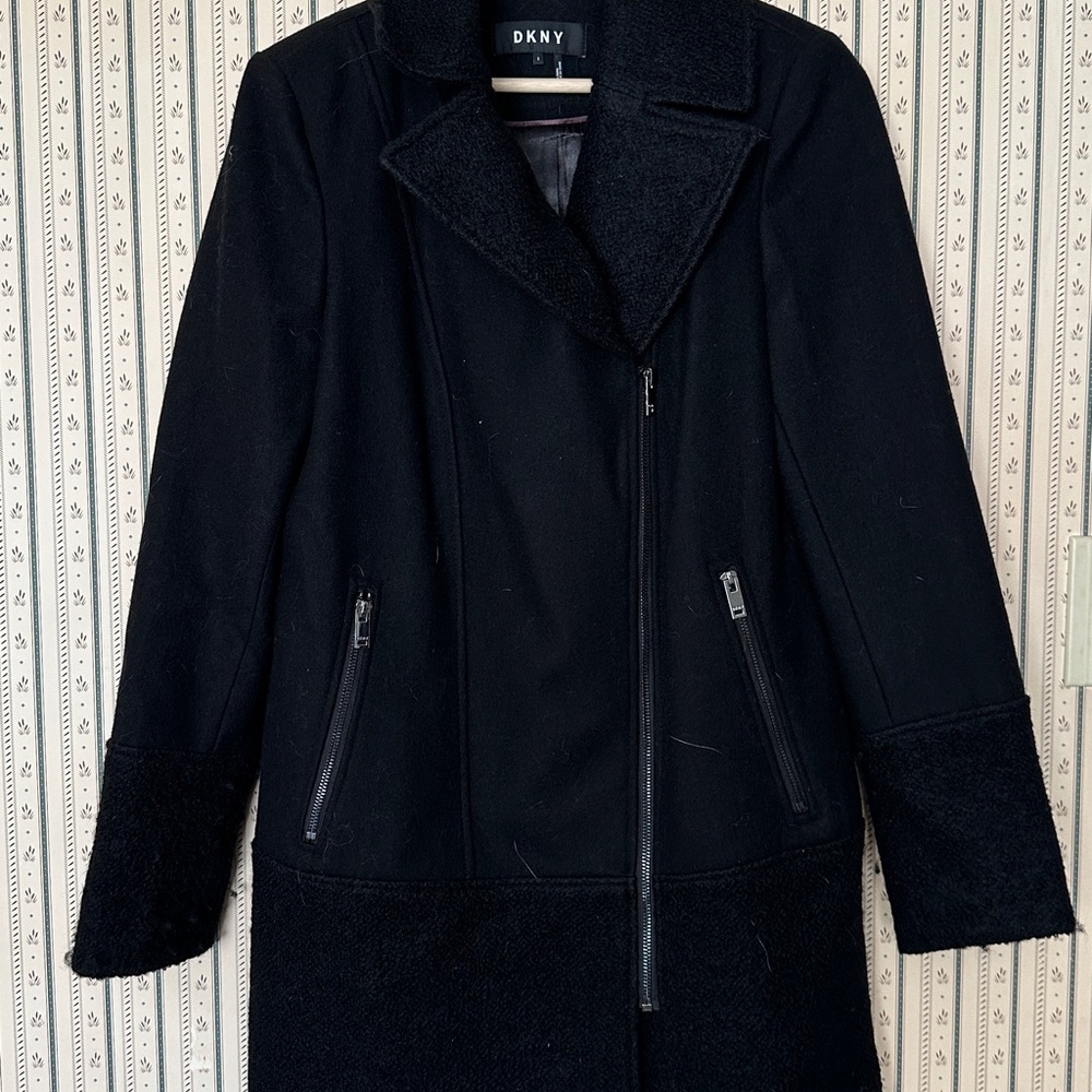 DKNY Women's Elegant Black Trench Coat